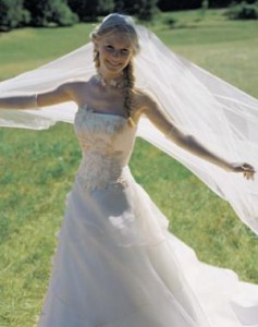 Edinburgh Wedding � Dress by Pronuptia
